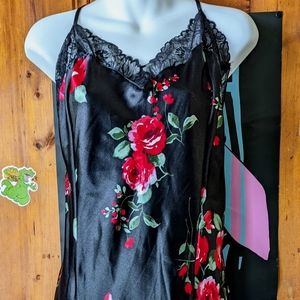 Apt 9 Sexy sleep dress XL black with red flowers 🌹